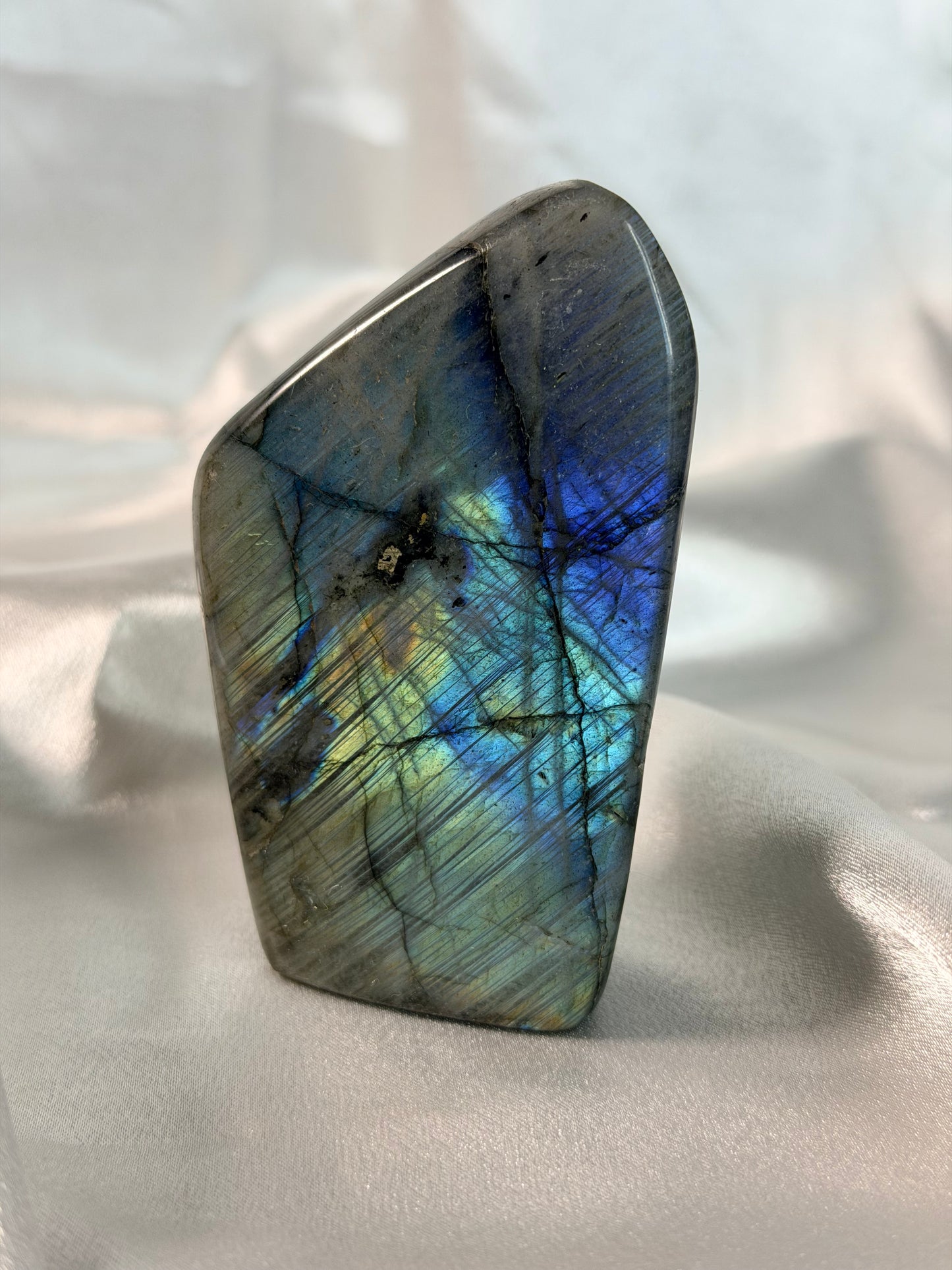 Labradoriet Freeform 28L