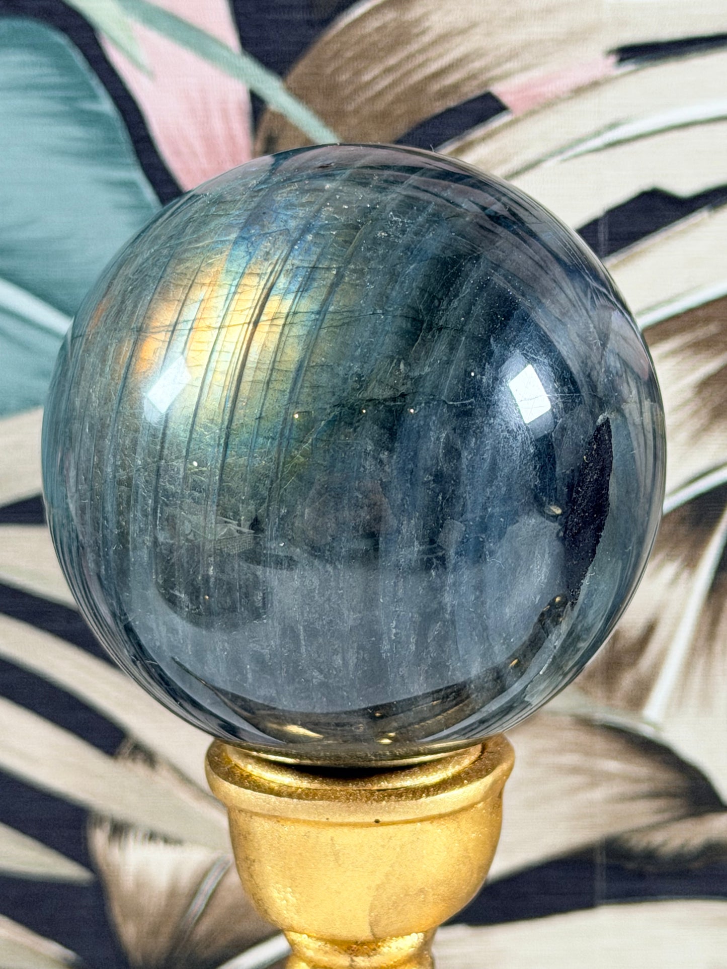 Labradorite ball 8L