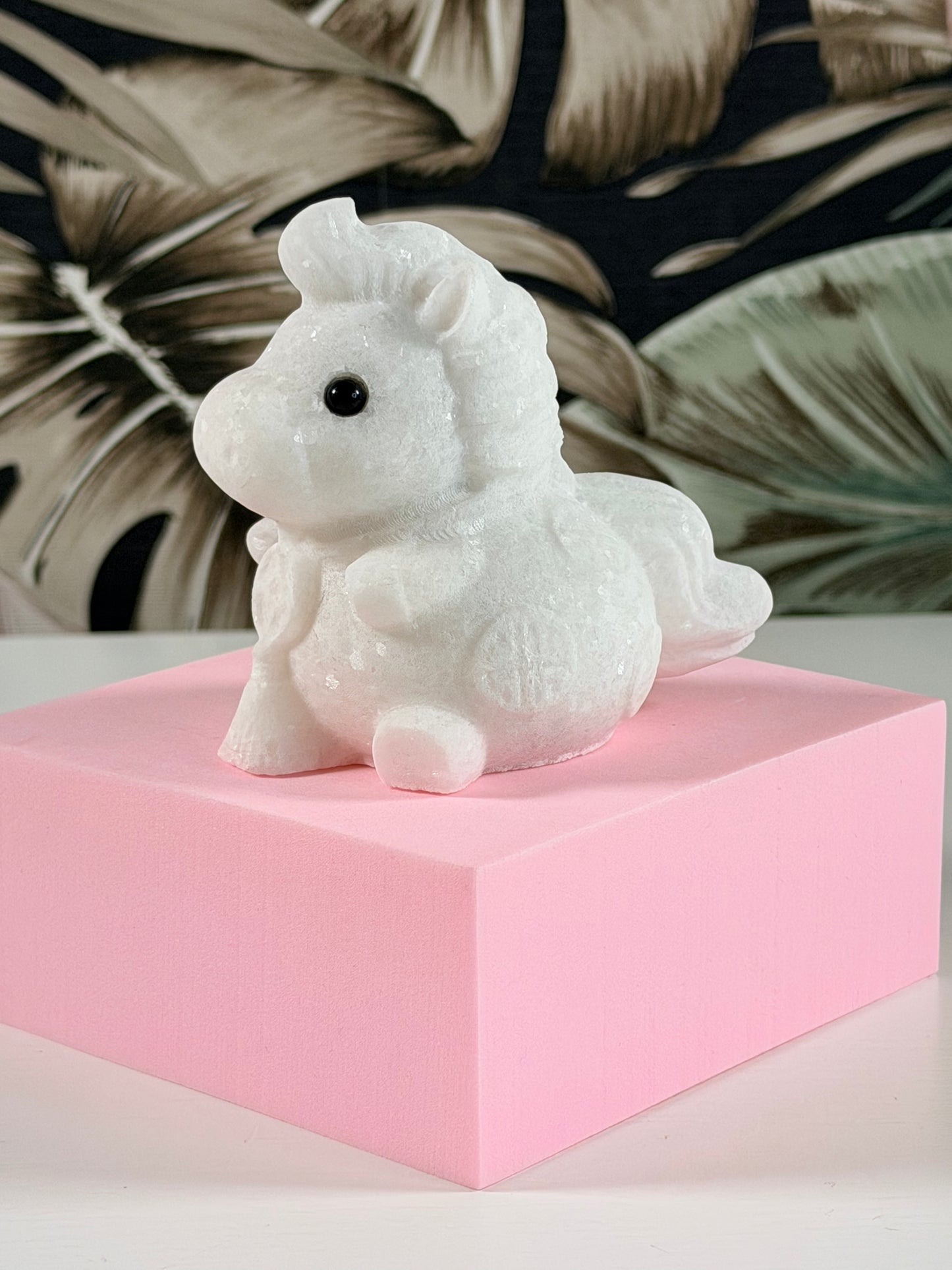 Witte Jade gelukspaardje “Elvis” 3