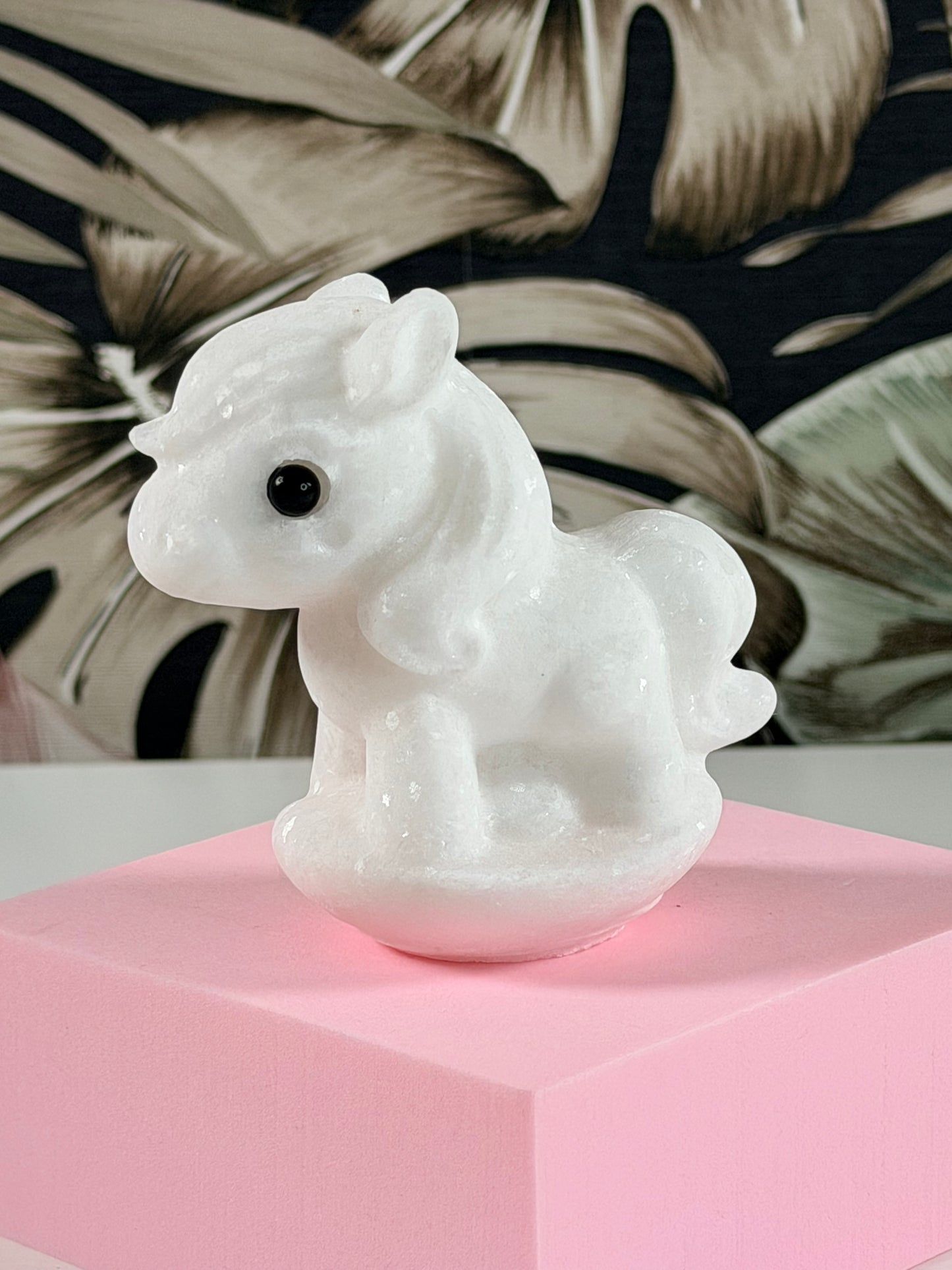 Witte Jade paardje