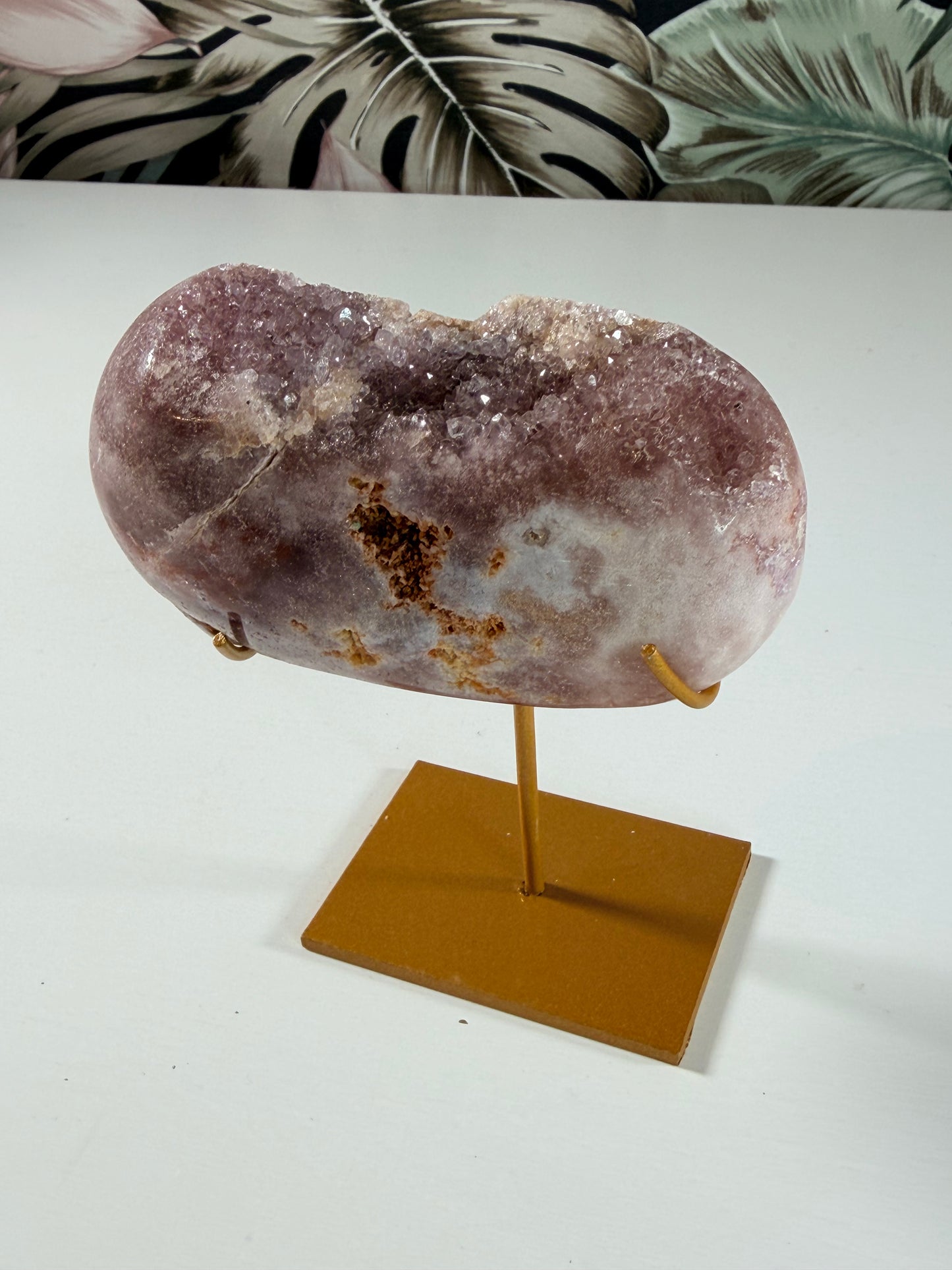 Roze Amethist op standaard 33