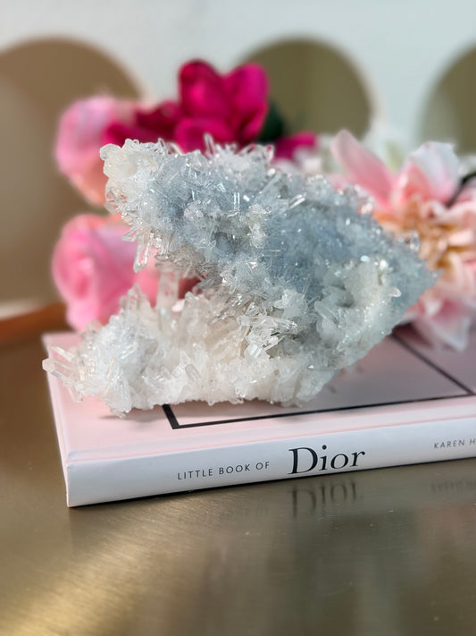 Bergkristal (needle) cluster 2