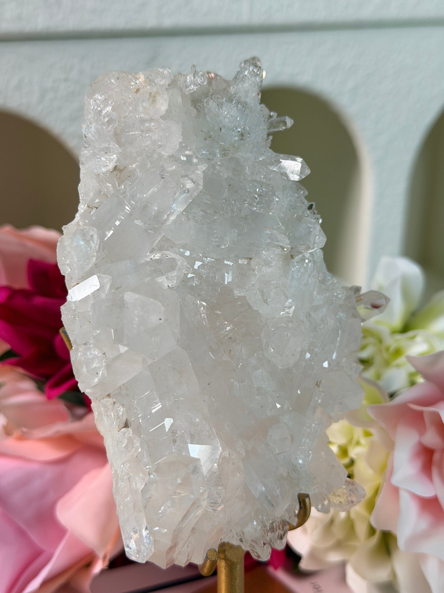 Bergkristal cluster op standaard 41B