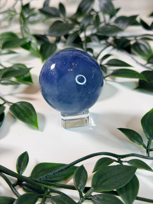 Blauwe Fluoriet bol F11