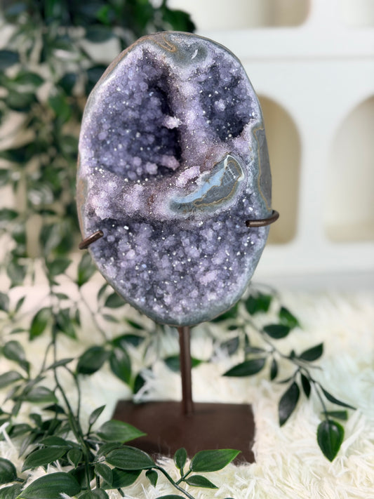 Amethist op standaard 107B