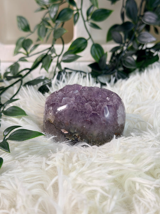 Sugar druzy Amethist op standvlak 19A
