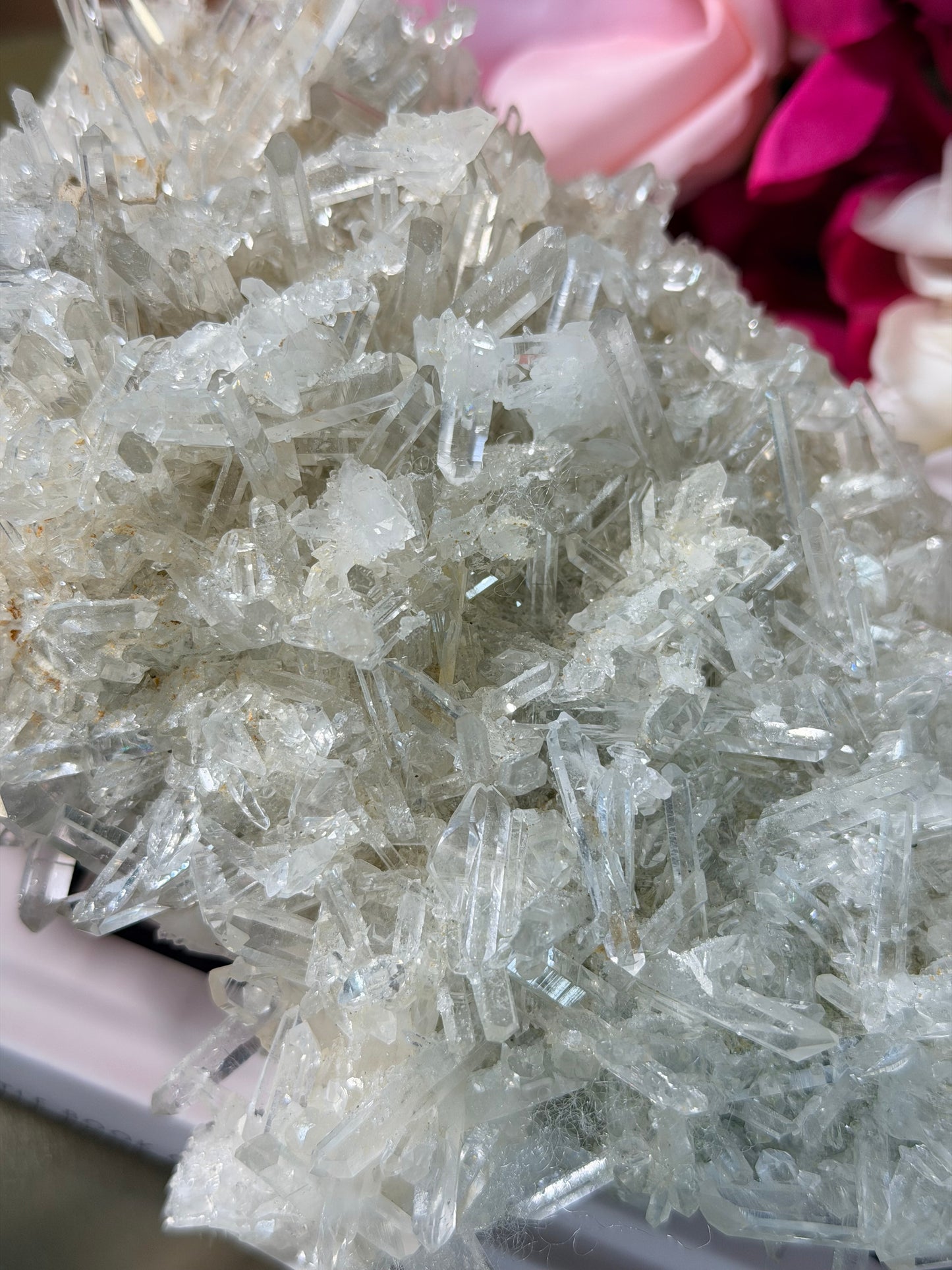 Bergkristal (needle) cluster 1