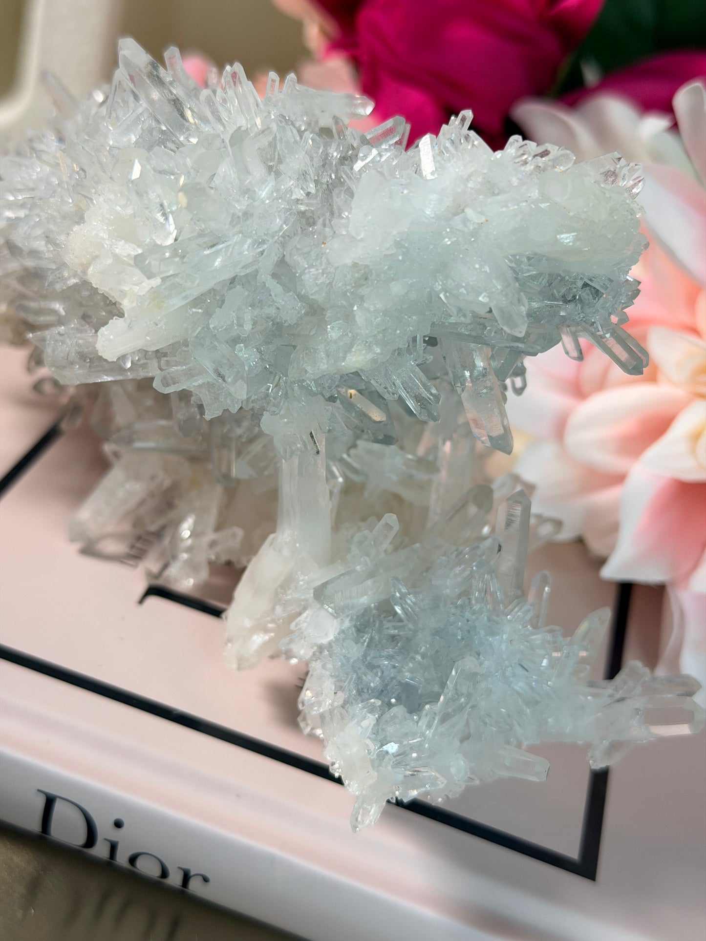 Bergkristal (needle) cluster 2