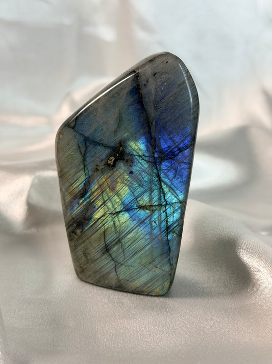 Labradoriet Freeform 28L