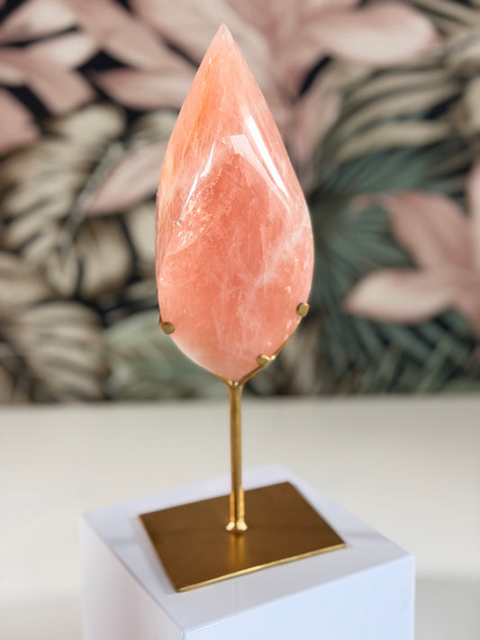 Rozenkwarts freeform op standaard