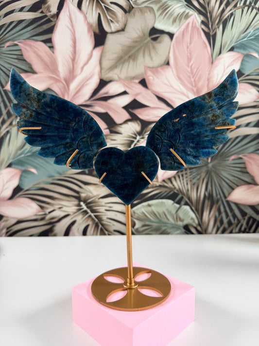 Blauwe Apatiet hart met vleugels