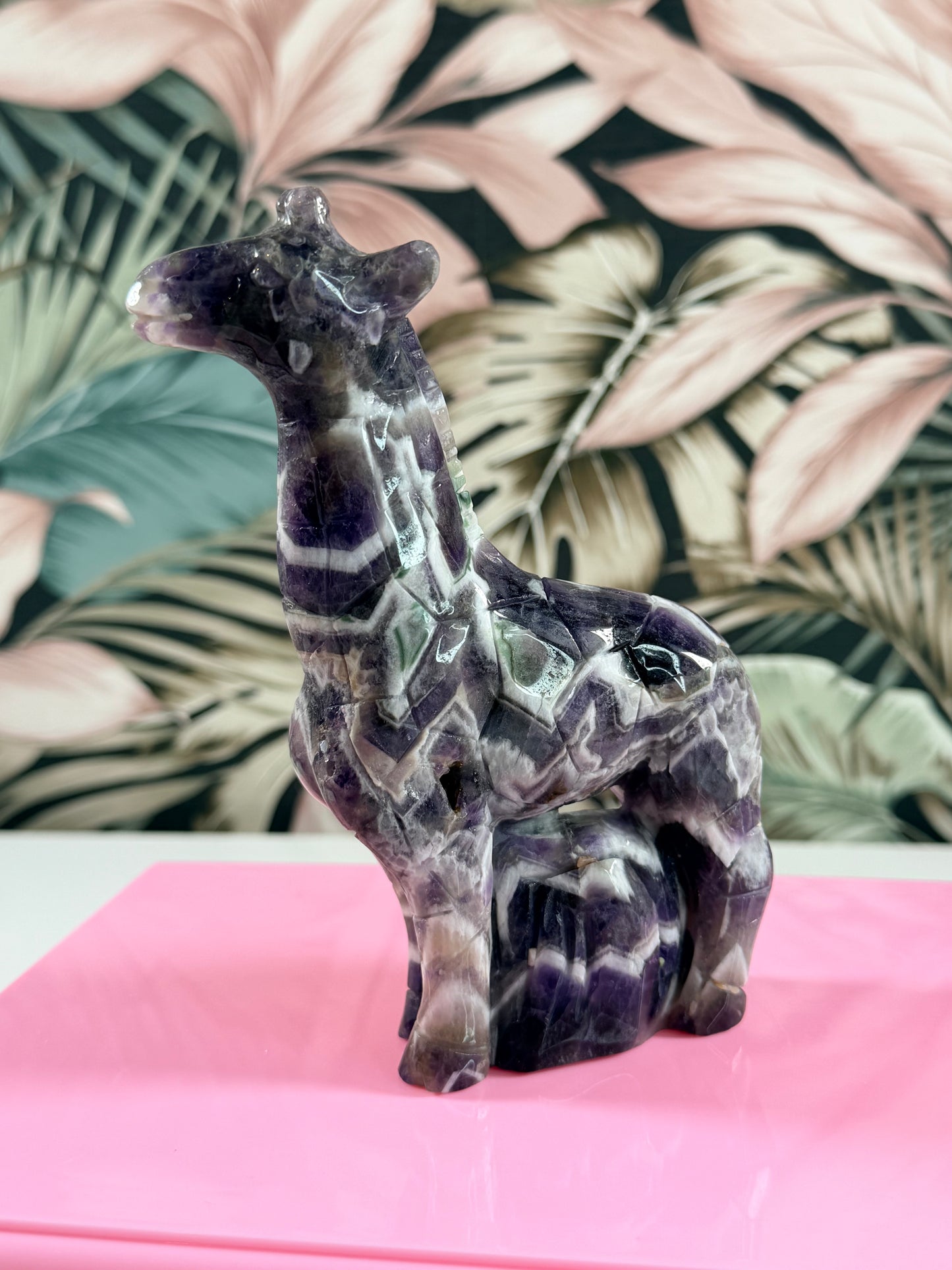 Chevron Amethyst-Giraffe
