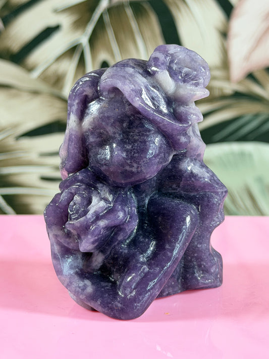 Lepidoliet vrouw met roos