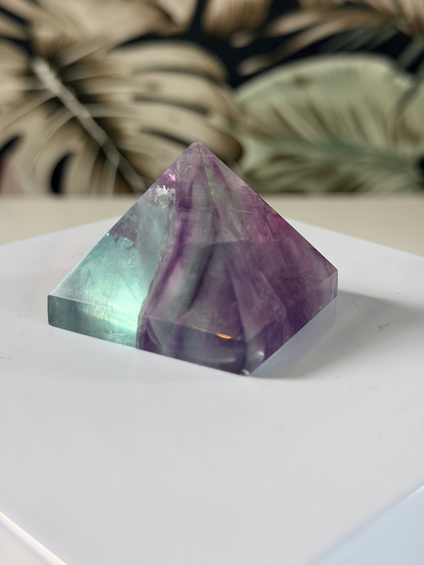 Fluoriet pyramide 1