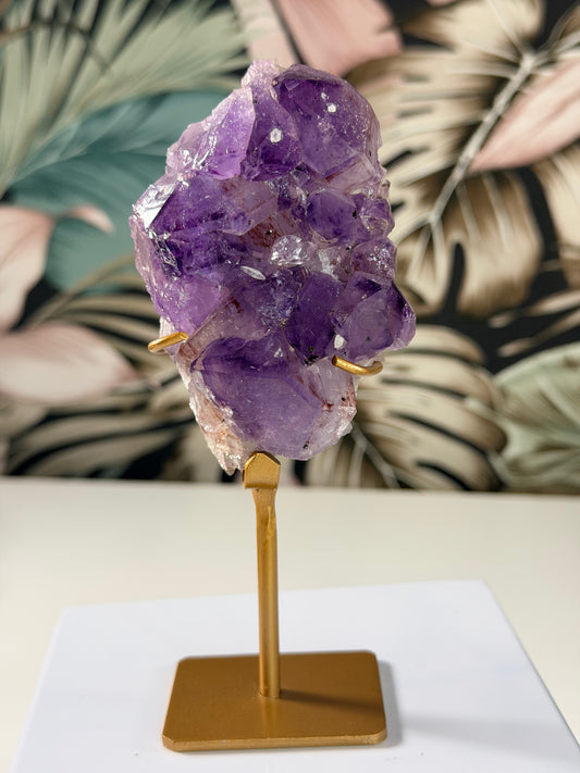 Amethyst auf Ständer 18