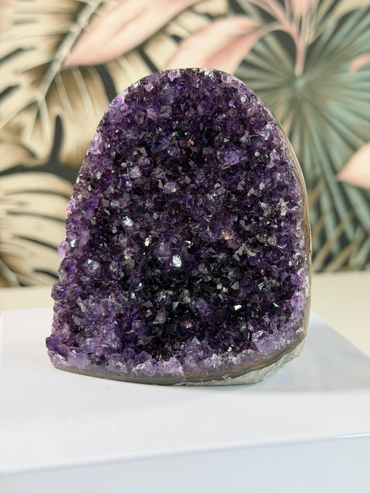 Amethyst auf Standfläche 1