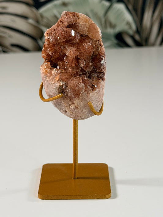 Roze Amethist op standaard 13