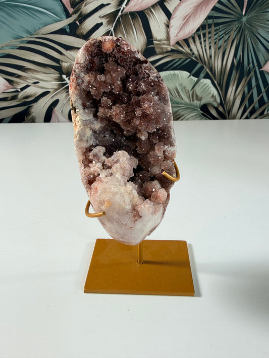 Roze Amethist op standaard 35