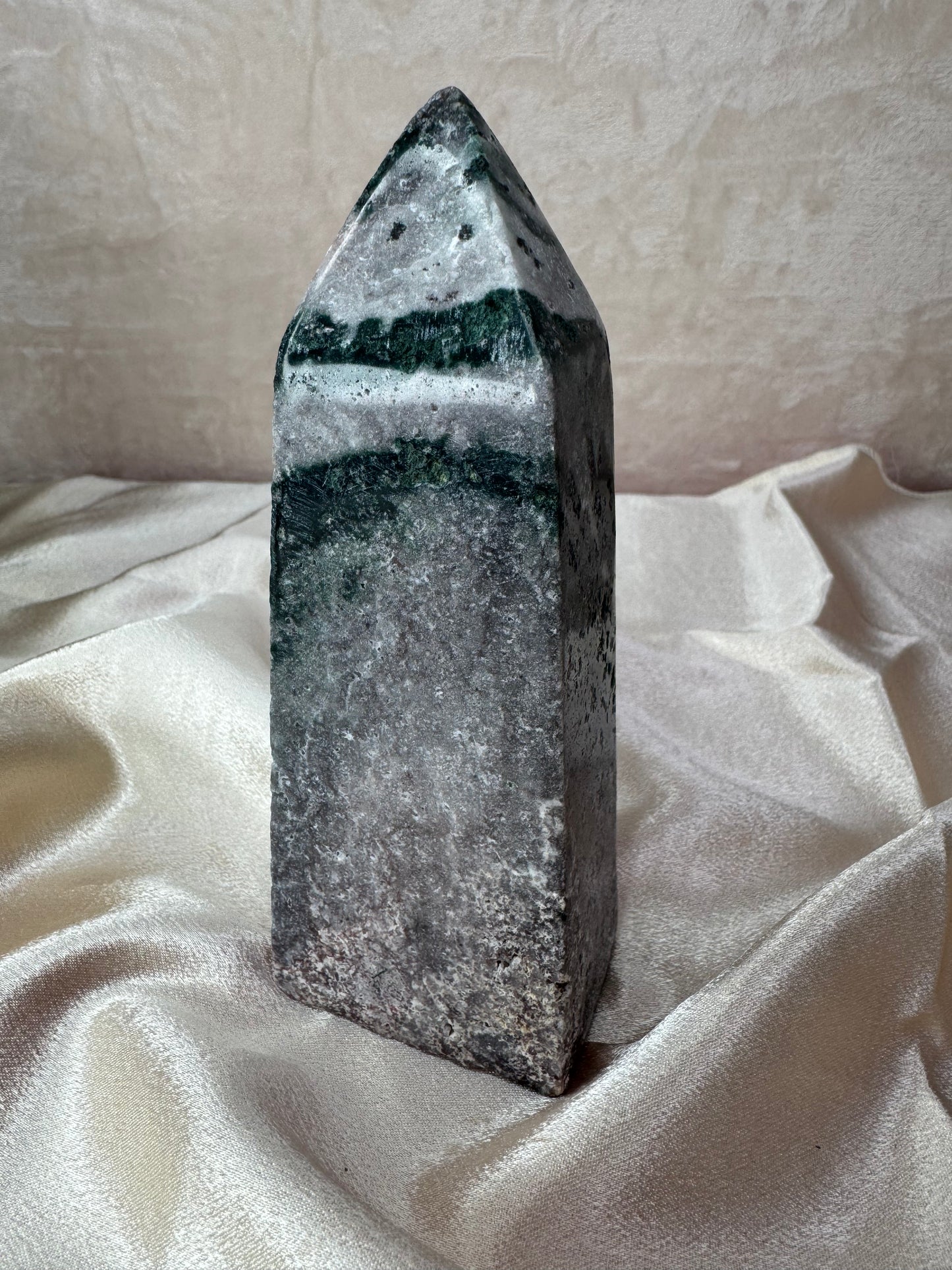 Roze Amethist met groene Jaspis toren 38