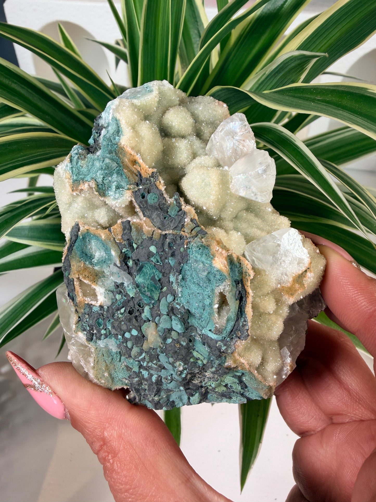 Heulandite with sugary Calcite 26