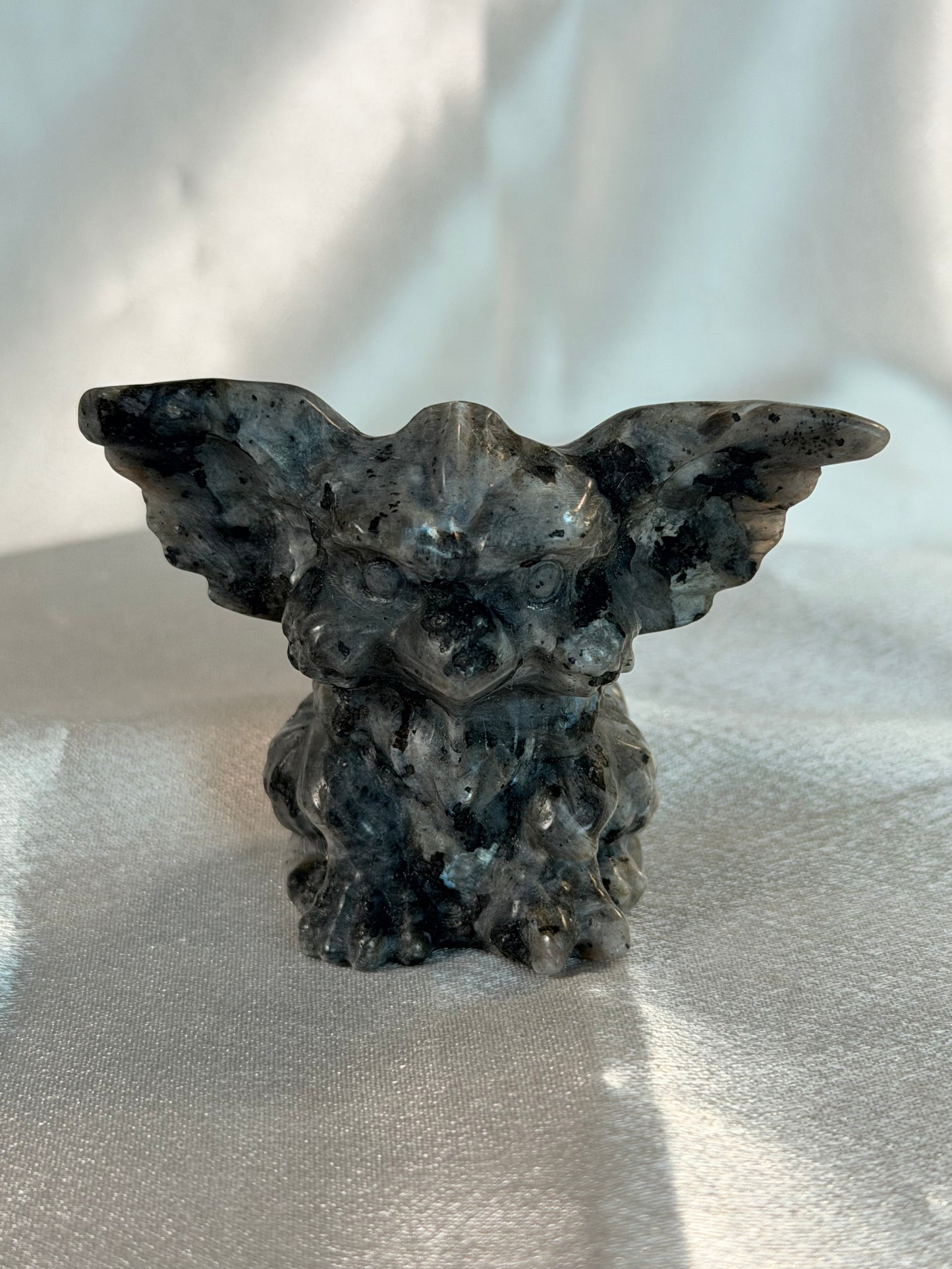 Larvikiet Gremlin